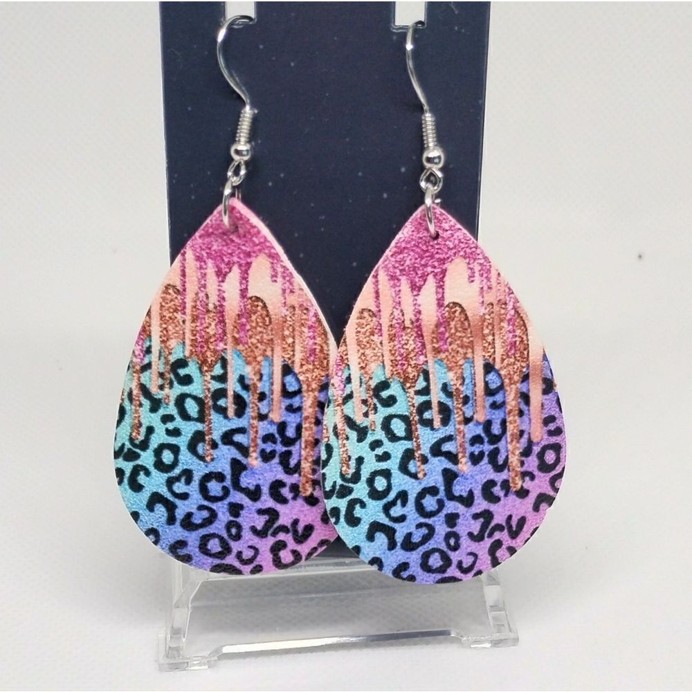earrings leopard teardrop faux leather new e8